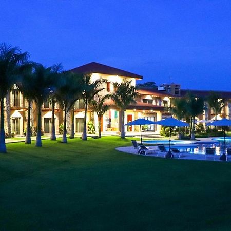 Hotel Real Inn Nuevo Morelos Esterno foto