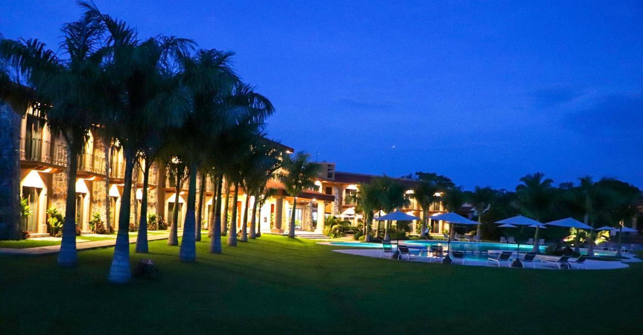 Hotel Real Inn Nuevo Morelos Esterno foto
